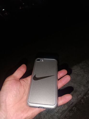 ремонт iphone в бишкеке: IPhone 8, Б/у, 256 ГБ, Черный, 80 %