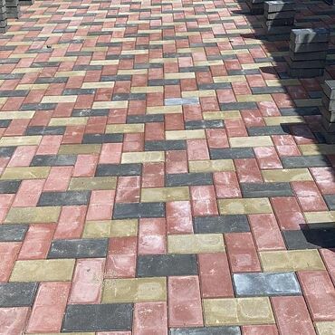 Брусчатка кирпич: Брусчатка кирпич, Дорожная, Бетонная, Прессованная, Новый, Укладка, Гарантия, Бесплатный выезд — 13