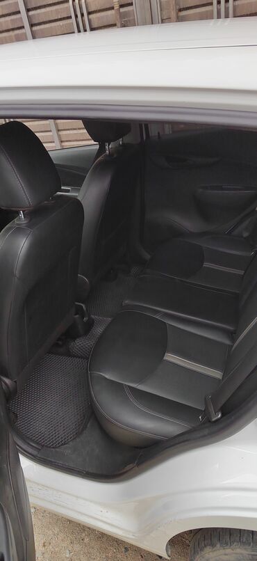 машины дешёвые: Chevrolet Spark: 2020 г., 1 л, Автомат, Бензин, Хэтчбэк