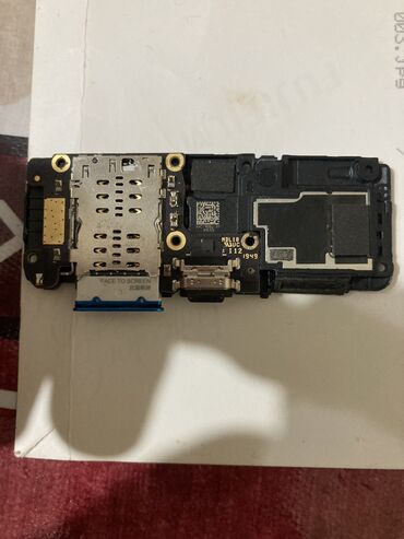 Apple iPhone: IPhone Xs Max — 3