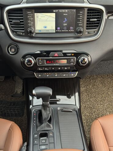 Kia: Kia Sorento: 2019 г., 2 л, Типтроник, Дизель, Кроссовер — 10