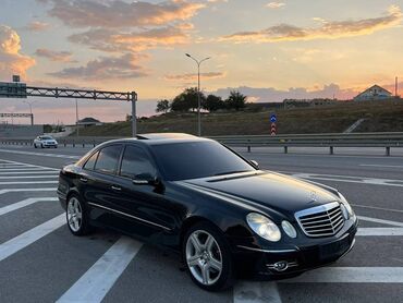 грузовой мерседес бенс: Mercedes-Benz E-Class: 2009 г., 3 л, Автомат, Дизель