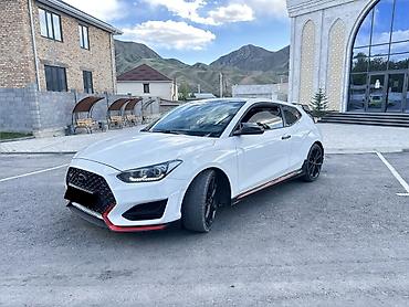 порш турбо с: Hyundai Veloster: 2018 г., Хэтчбэк — 2