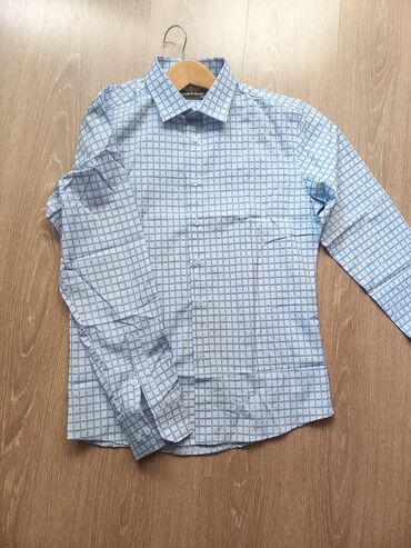 мужская одежда boss: Футболка Calvin Klein, S (EU 36), M (EU 38), L (EU 40)