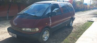 Toyota: Toyota Previa: 1991 г., 2.4 л, Механика, Бензин, Минивэн