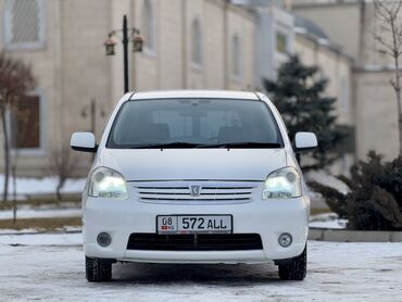 тоета универсал: Toyota Raum: 2003 г., 1.5 л, Автомат, Бензин, Универсал