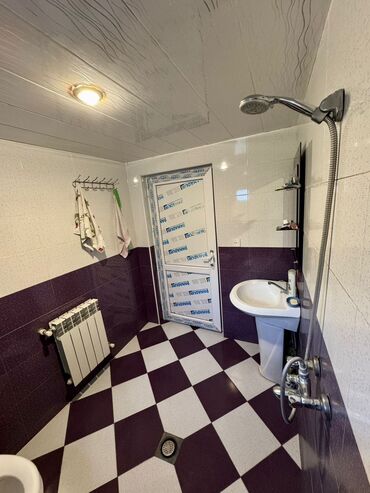 Günlük kirayə evlər: 77 kv. m, 3 otaqlı — 10