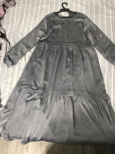 платье с завышенной талией для беременных: Детское платье, цвет - Серый, Б/у