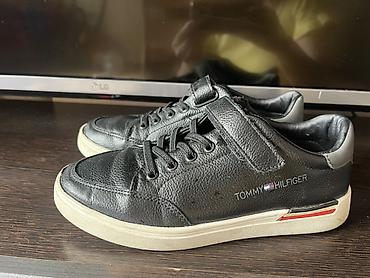 nike tech flecce: Кроссовки, 36, Tommy Hilfiger, Б/у, цвет - Черный — 2
