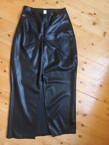 rm butik instagram: Bej rəngli qısa puf şişmə gödəkçə + qara eko‑dəri ətək dəsti - — 2