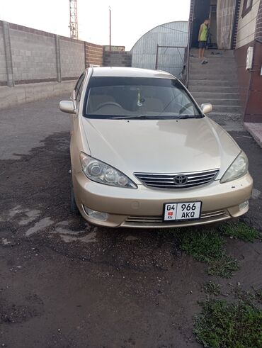 тайота камри 45 кузов: Седан Toyota Camry XV35 золотистого цвета с классическим дизайном