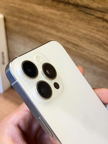 iphone air бишкек: IPhone 15 pro max 256 gb - Цвет: белый - Корпус со строгими плоскими — 4