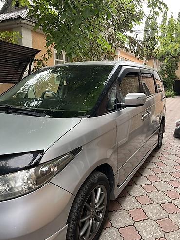 Honda: Honda Elysion: 2004 г., 2.4 л, Автомат, Бензин, Минивэн — 3