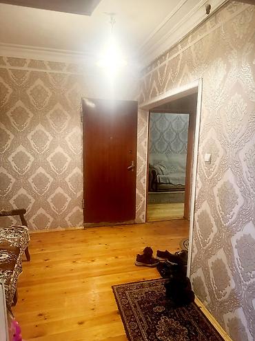 4 otaqli ev: Cox gosel yerdedi Xatai rayonu ehmedli yaxinligi Cox tecili satilir — 5
