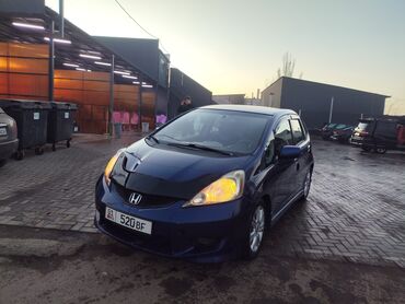 Honda: Honda Fit: 2011 г., 1.5 л, Автомат, Бензин, Хэтчбэк — 7