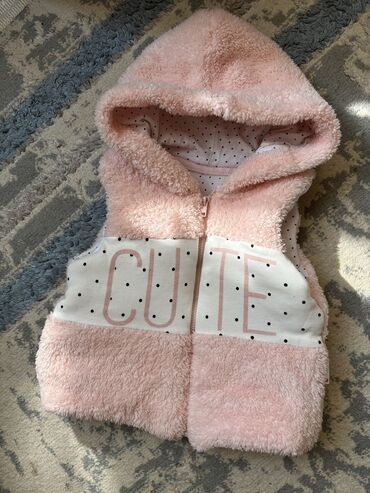 Верхняя одежда: Комбинезон с сердечками😍 Размер 6-12мес. Очень удобный) мягкий) — 16