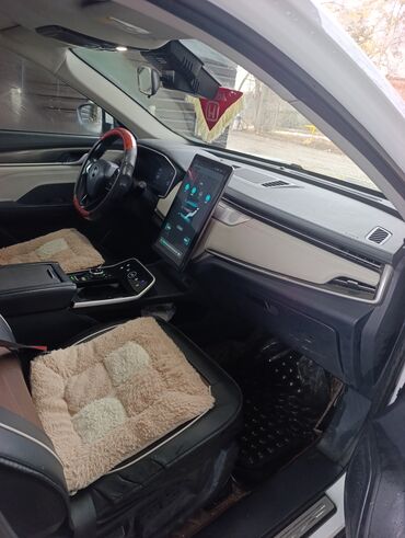 JAC: JAC : 2021 г., 1.5 л, Кроссовер — 7