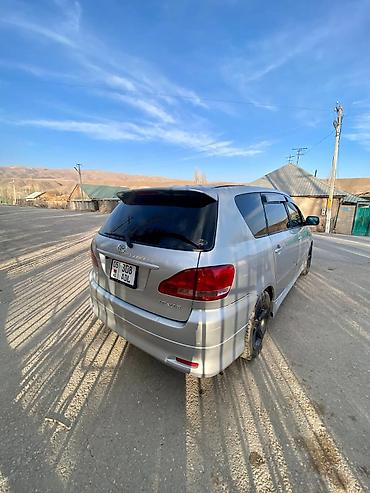 Toyota: Toyota Ipsum: 2002 г., 2.4 л, Автомат, Газ, Минивэн — 17