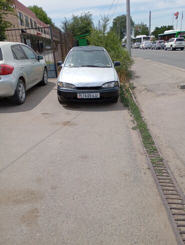 Hyundai: Hyundai Accent: 1997 г., 1.3 л, Механика, Бензин, Седан