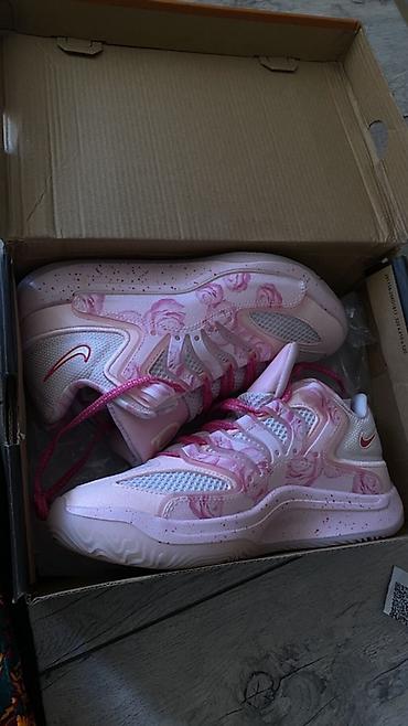 Кроссовки, 39, Nike, Новый, цвет - Розовый, Платная доставка
