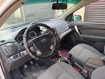 Chevrolet: Chevrolet Aveo: 2017 г., Бензин, Седан — 8