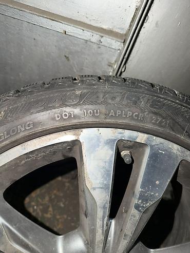 bj 40: Продаю, Обменяю на зимние шины для Х6 Разноширокие Зимние шины — 5