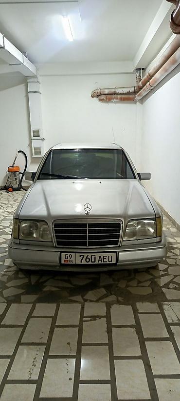 Mercedes-Benz W124: 1993 г., 2.2 л, Кол менен иштөөчү, Бензин, Седан — 3