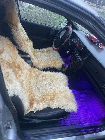 Opel: Opel Vectra: 1.8 l | 1997 il 342000 km Sedan — 11