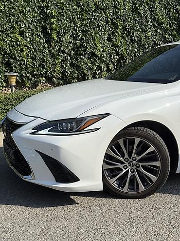 turan: Lexus ES: 2022 г., 2.5 л, Автомат, Гибрид, Седан — 2
