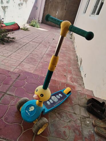 usaq ucun skuter: Другие товары для детей