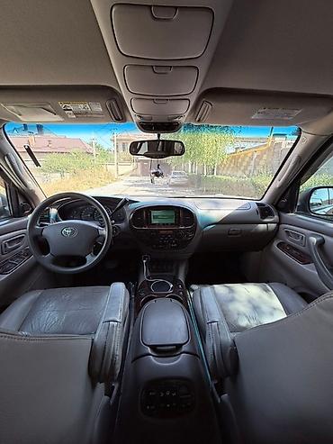 Toyota: Toyota Sequoia: 2005 г., 4.7 л, Автомат, Бензин, Внедорожник — 7