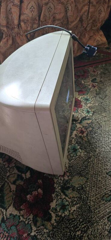 купить чайник бишкек: Монитор, Samsung, Колдонулган, 14" - 15"