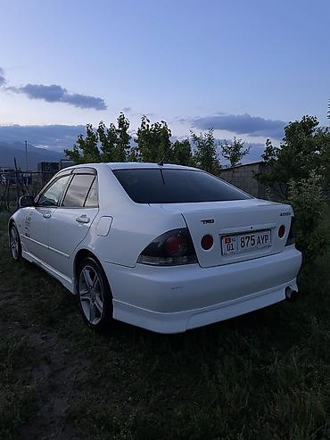 jdm: Lexus IS: 1999 г., Седан — 2