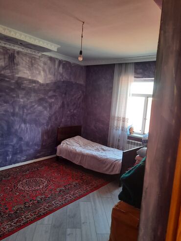 Digər taxta-şalban: Iki mərtəbəli evin daxilində taxta üzlü pilləkən və geniş hol sistemi — 12