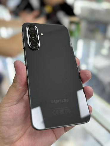 Samsung Galaxy A36 5G (модель SM-A366E/DS) - Экран с отверстием под