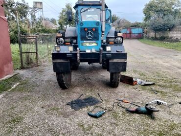 Traktorlar: Mavi rəngli ağır sinif təkərli traktor və qoşqu komplekti — 17