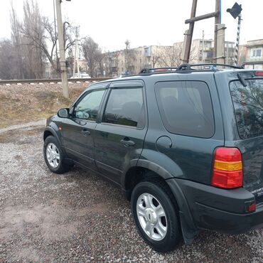 Ford: Ford Maverick: 2004 г., 2 л, Механика, Бензин, Кроссовер