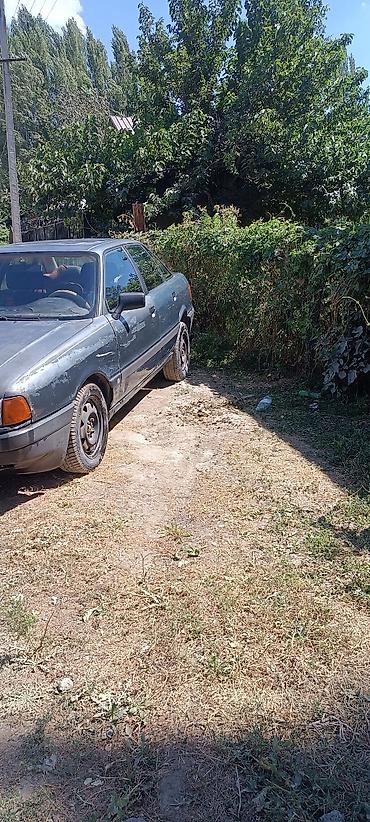 Транспорт: Audi 80: 1988 г., 1.8 л, Механика, Бензин, Седан — 2