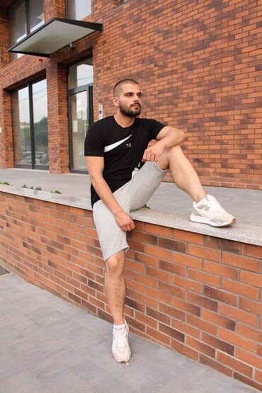 Bermude i šorcevi: Top Ponuda Ekstra kvaliteta Majica 1900 din ️ Bermude 2000 din — 2