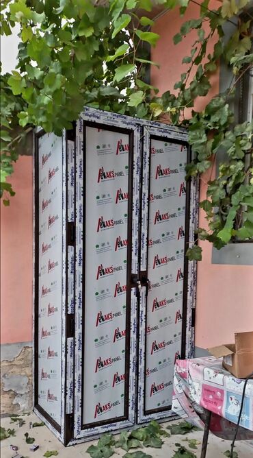 Plastik pəncərələr: Plastik kombi ve piminutka wkaflarinin yigiliw ve quradirilmasi eyni — 1