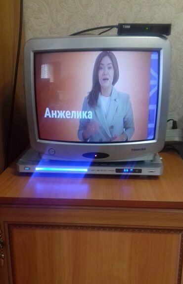 Телевизоры: Продаю телевизор Toshibaсостояние отличное, диагональ 35 см, торг