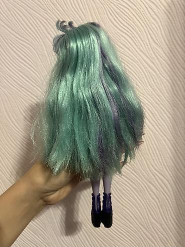oyuncaq masınlar: Monster High – Sleepover Party doll seti. Xüsusiyyətlər: - Personaj — 5
