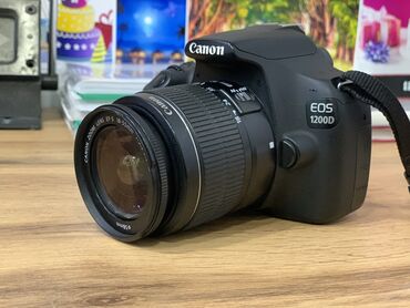 сумка для фотоаппарата canon 600d: Продаю фотоаппарат Canon 1200d Под масло пользовались редко пробег