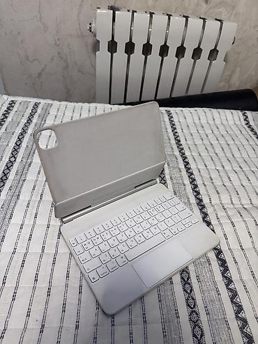 ipad 6 pro: Клавиатура‑чехол с трекпадом для iPad (серый) 11 inch клавиатура — 2