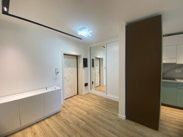 Uzunmüddətli kirayə mənzillər: Nəsimi rayonu, Ənvər Hüseynov küçəsi, Azerros MTK-da, 18 mərtəbəli — 2