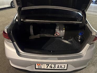 Hyundai: Hyundai Sonata: 2019 г., 2 л, Автомат, Газ, Седан — 13