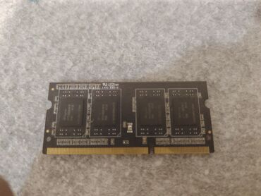Жёсткие диски (HDD): Оперативная память (RAM) 4 ГБ, 1600 МГц, DDR3, Для ноутбука, Б/у