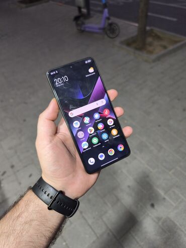 işdenmiş telefon: Poco X7 Pro, 512 GB, rəng - Qara