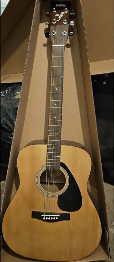 Гитары: Срочно продам гитару Yamaha F310 NT Новый Оригинал куплена в
