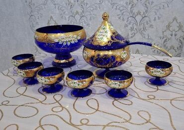 gülab qabı: Marojnitsa desti+1 eded boyuk meyve qabi, birlikde 70 man. Unvan
